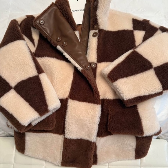 Stand Studio Faux Fur Coat - Picture 4 of 6